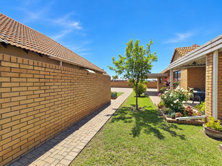 2 Bedroom Property for Sale in Helicon Heights Free State